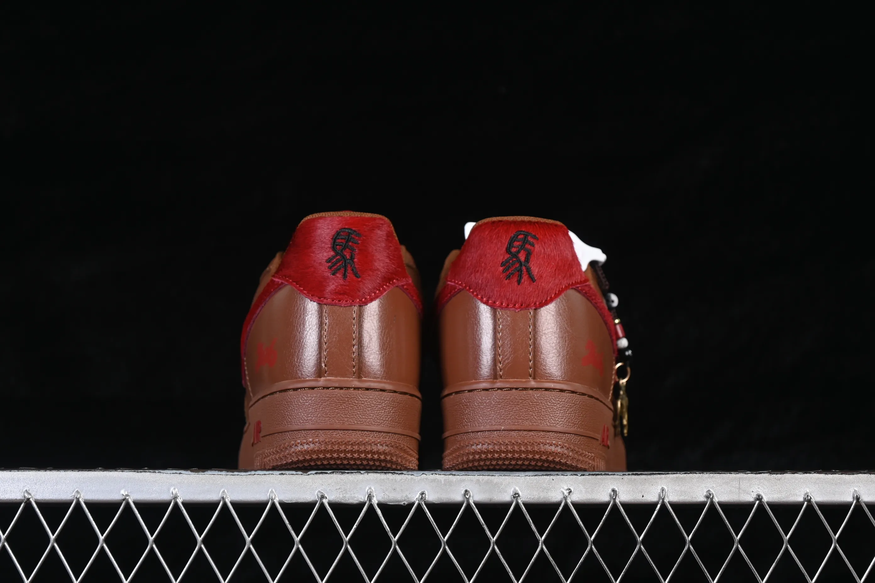 All categories Nk Air Force 1 Air Force series Nk Air Force 1 Low Air Force low-top Nike Air Force 1'07 Low Year of the Horse joint name Chestnut red sandalwood Air Force 1 low-top casual sneakers XY9025-002